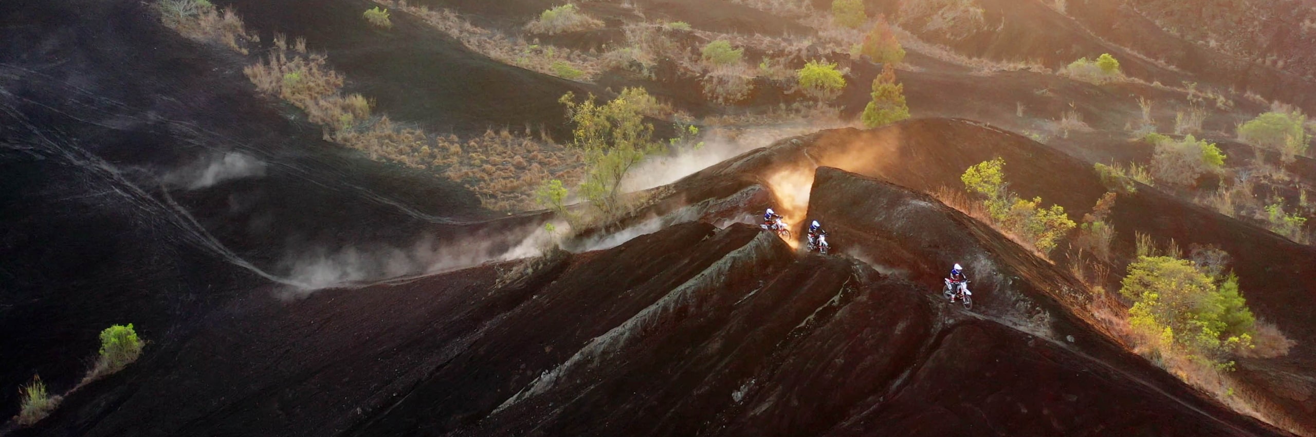 Bali_Dirt_Bikes_Kintamani_Black_Lava_Slider2