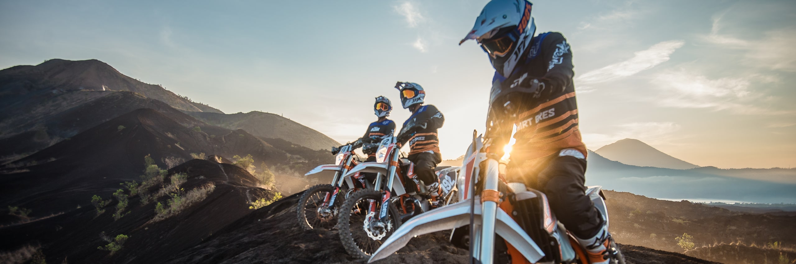 Bali_Dirt_Bikes_Kintamani_Black_Lava_Slider9