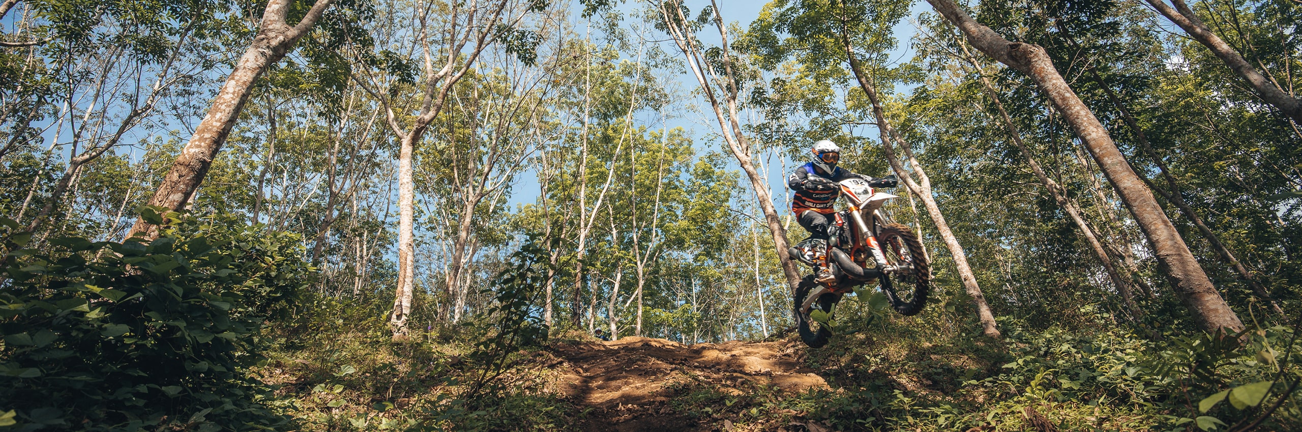 Bali_Dirt_Bikes_Rubber_Forest_Slider4