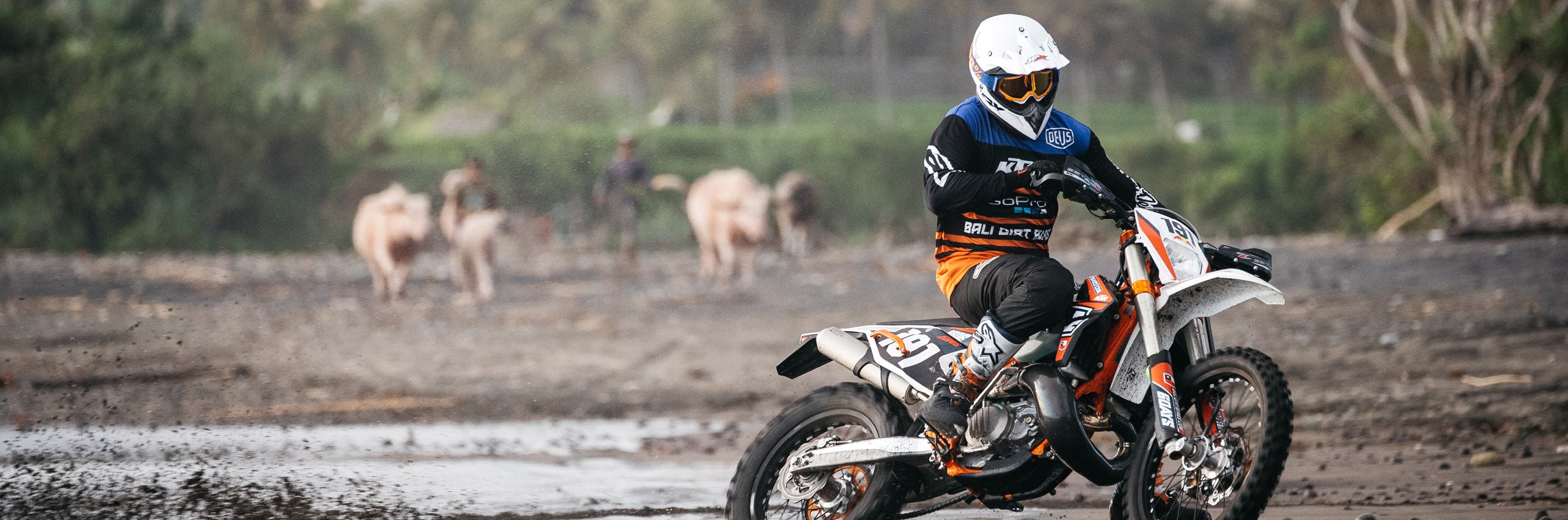 Bali_Dirt_Bikes_Tabanan_Beach_Slider5