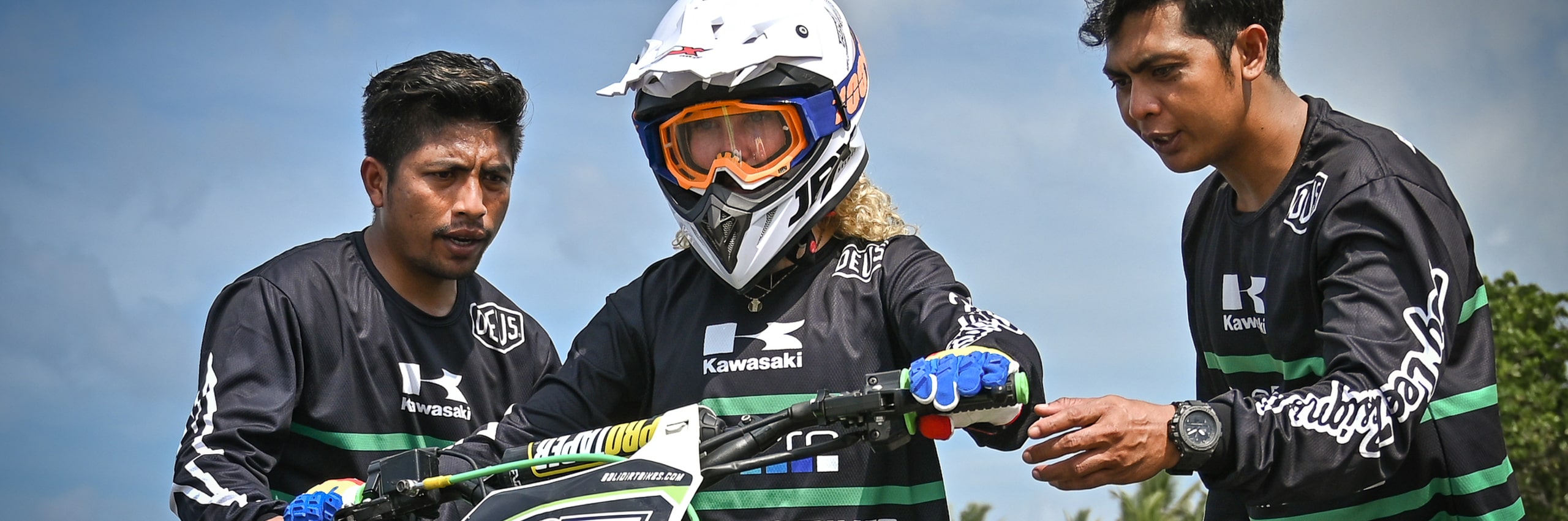 Bali_Dirt_Bikes_Learn_to_ride_Slider10